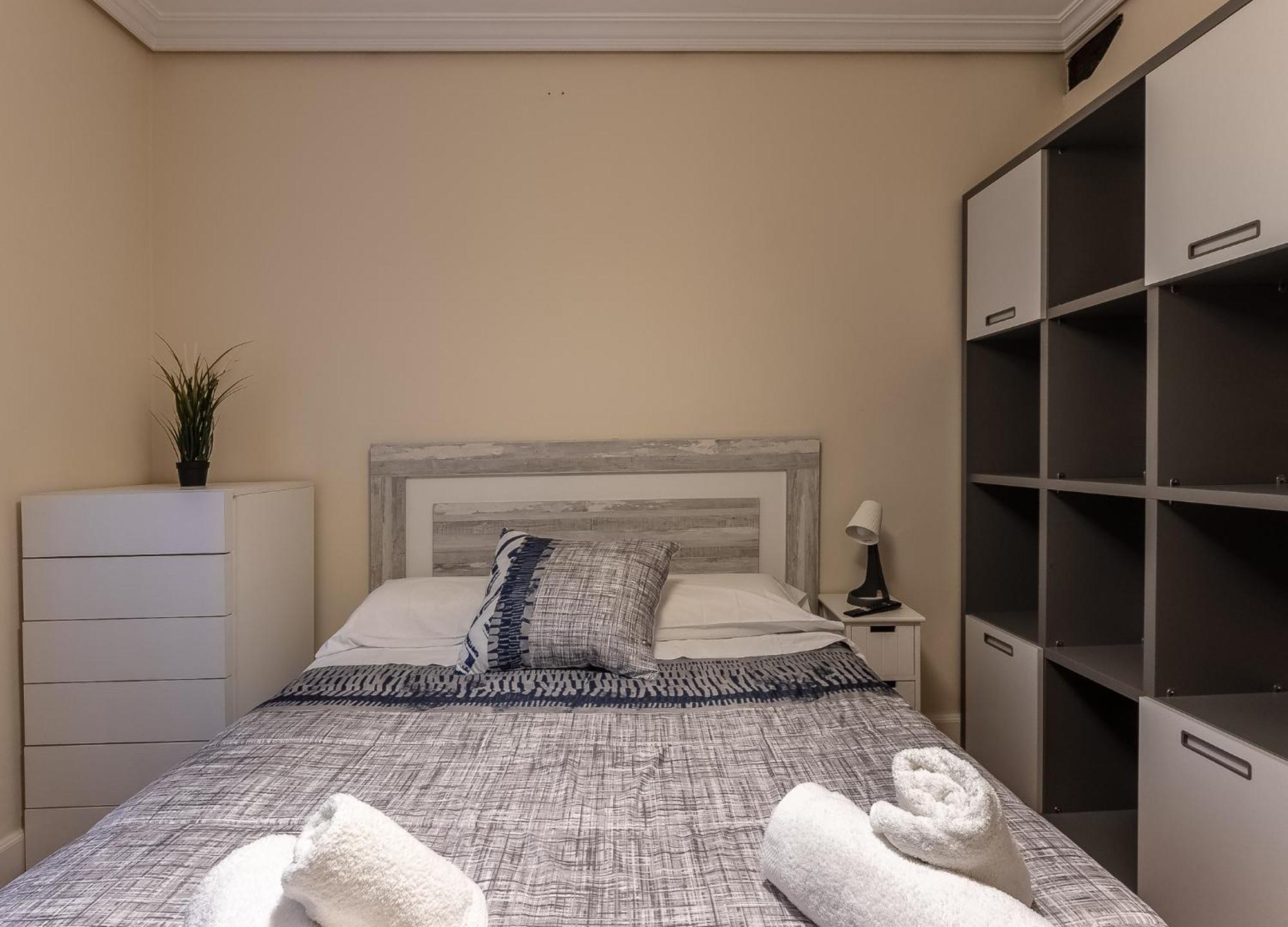 Apartamento Centrico Casco Viejo Bilbao Eksteriør billede